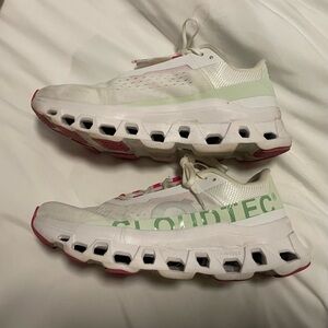 Womens ON cloudmonsters